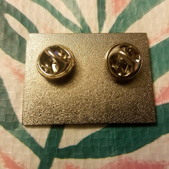 Retro "Life is Beautiful" Enamel Pin Brooch NWOT - Picture 2 of 4